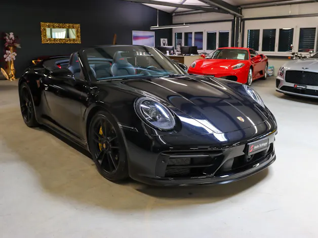 Porsche 911 Carrera 4 GTS Cabriolet PDK