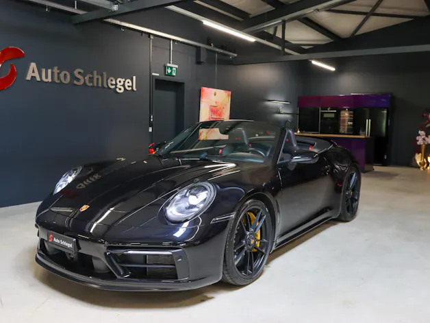 Porsche 911 Carrera 4 GTS Cabriolet PDK