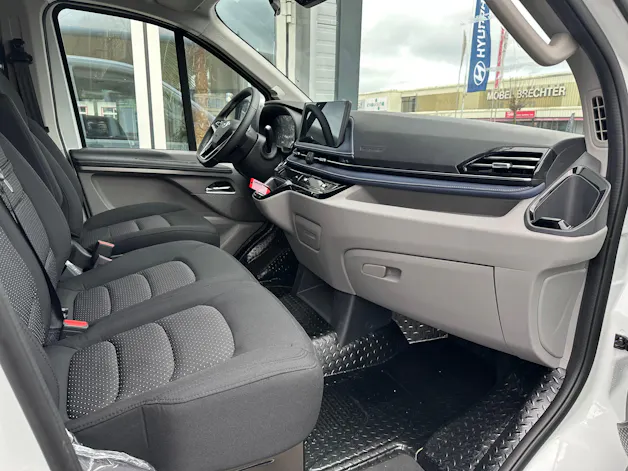 Maxus eDeliver 7 L1 77kWh