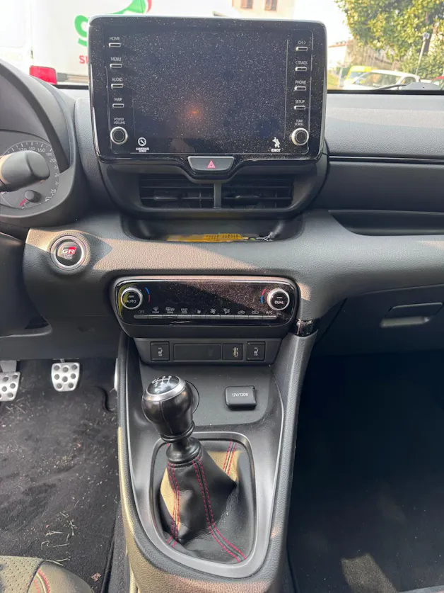 Toyota Yaris 1.6 GR Sport