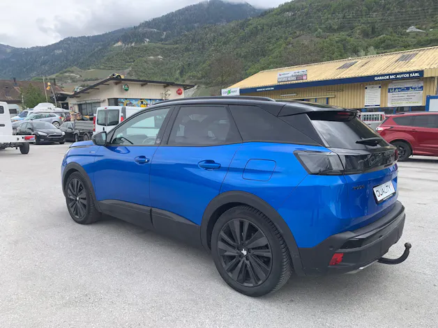 Peugeot 3008 300e Hybrid4 Road Trip EAT8