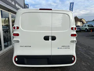 Maxus eDeliver 5 L1 64kWh