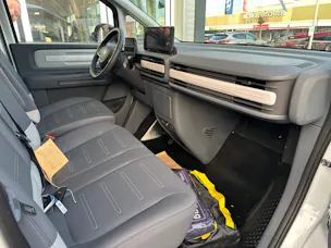 Maxus eDeliver 5 L1 64kWh