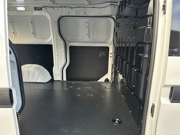 Maxus eDeliver 5 L1 64kWh
