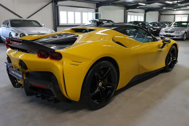Ferrari SF90 Stradale