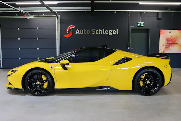 Ferrari SF90 Stradale