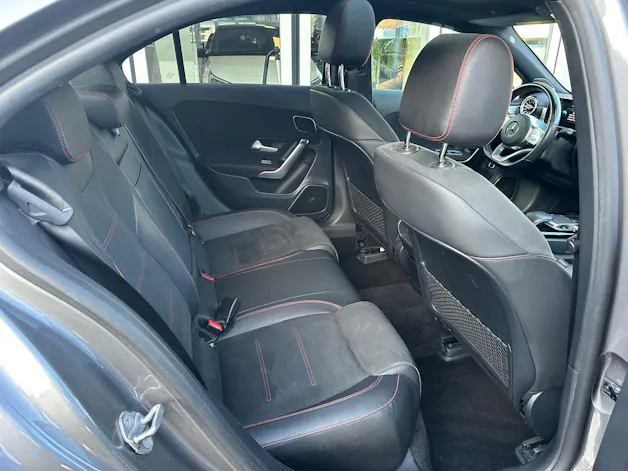 Mercedes-Benz A 220 d AMG Line 8G-DCT