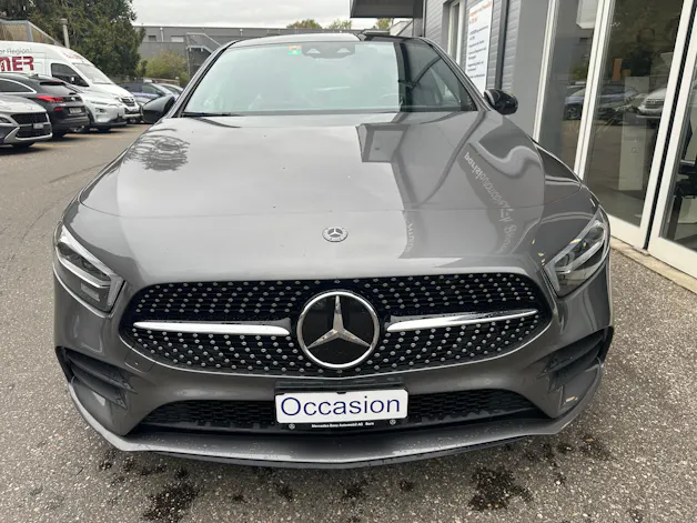 Mercedes-Benz A 220 d AMG Line 8G-DCT