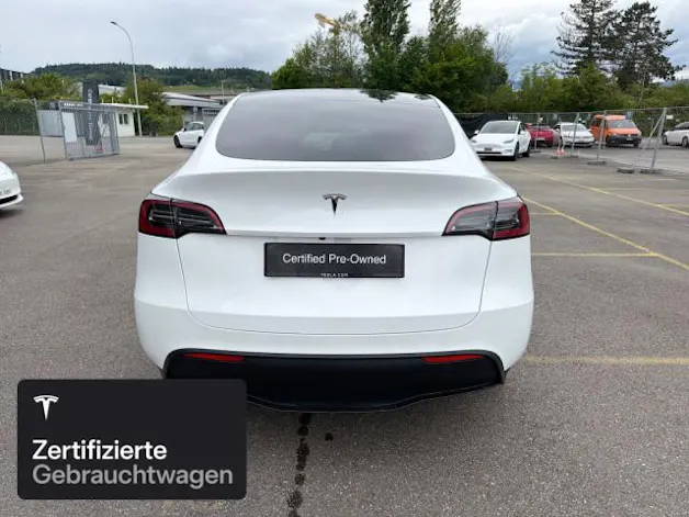 Tesla Model Y Long Range AWD