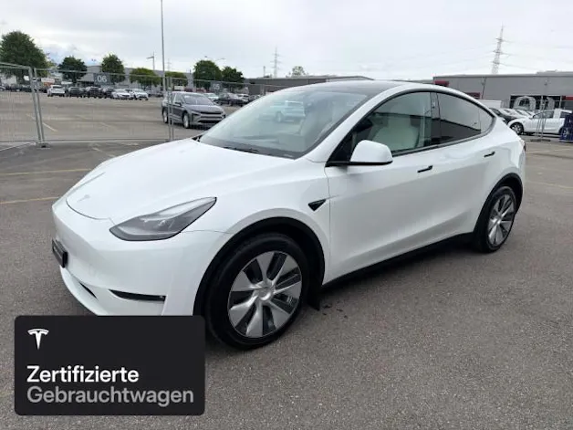 Tesla Model Y Long Range AWD