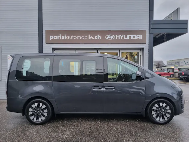 Hyundai Staria Premium 2.2 CRDi Vertex 4WD A
