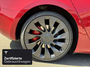 Tesla Model 3 Performance