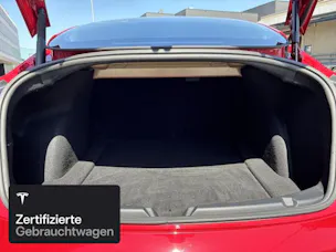 Tesla Model 3 Performance