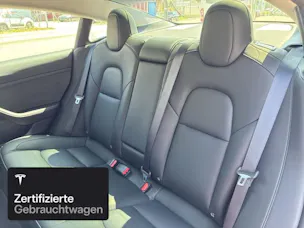 Tesla Model 3 Performance