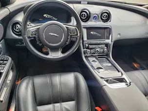 Jaguar XJ LWB 3.0d V6 Supersport Automatic