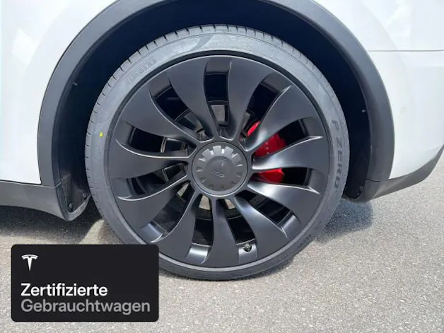 Tesla Model Y Performance