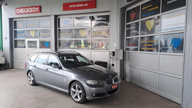 BMW 325i xDrive Touring Steptronic