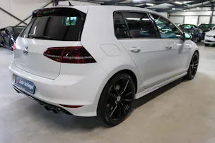 VW Golf 2.0 TSI R 4Motion DSG