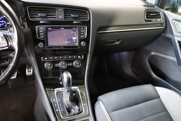 VW Golf 2.0 TSI R 4Motion DSG