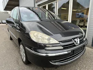 Peugeot 807 2.0 16V HDi Family+ Tiptronic