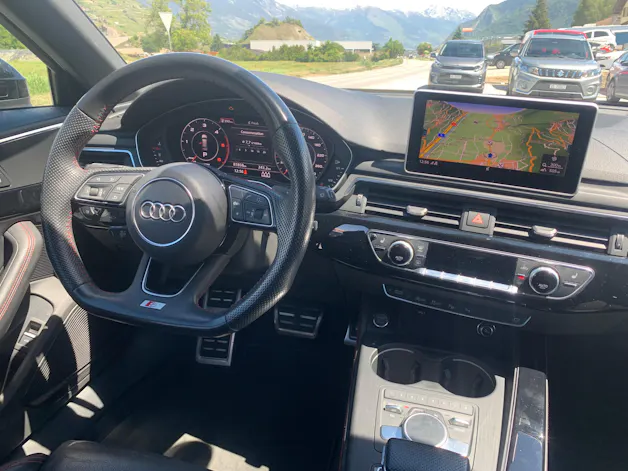 Audi A4 Avant 40 TDI quattro S-tronic