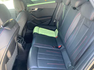 Audi A4 Avant 40 TDI quattro S-tronic