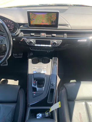 Audi A4 Avant 40 TDI quattro S-tronic