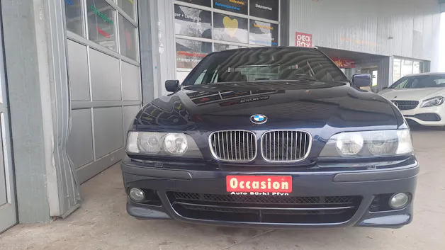 BMW 535i