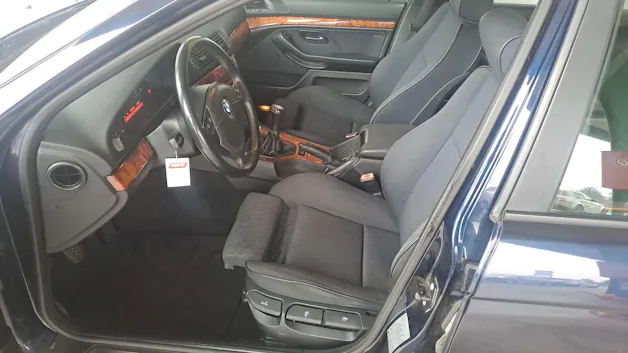 BMW 535i