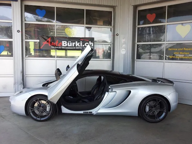 McLaren MP4-12C Coupé 3.8 V8 SSG