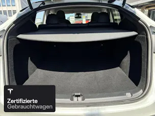 Tesla Model Y Long Range RWD