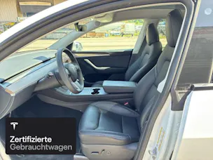 Tesla Model Y Long Range RWD