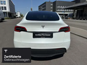 Tesla Model Y Long Range RWD