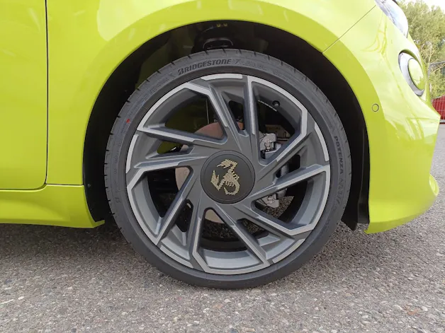 Fiat Abarth 500e Scorpionissima