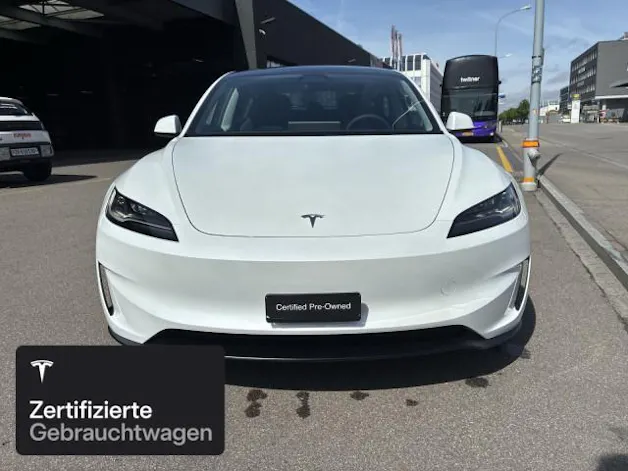 Tesla Model 3 Performance
