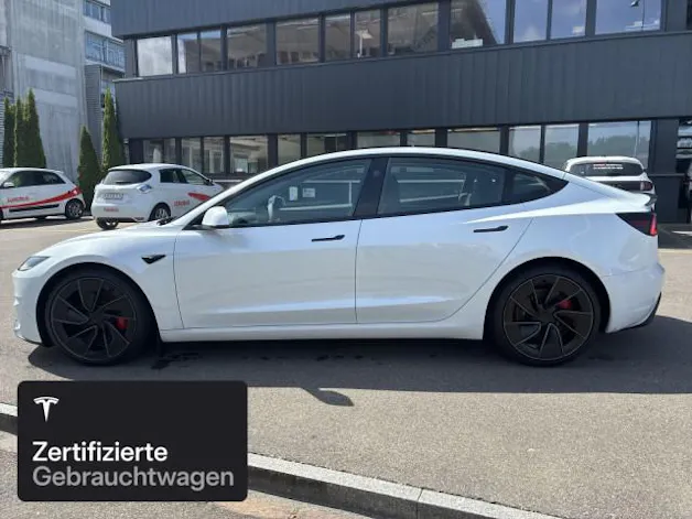 Tesla Model 3 Performance