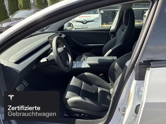 Tesla Model 3 Performance