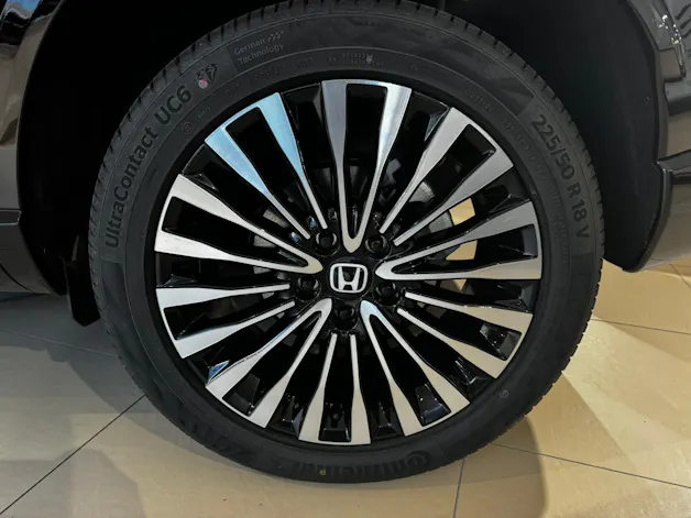 Honda Ny1 Elegance