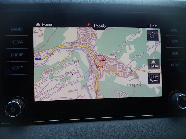 Škoda Karoq 1.5 TSI ACT SportLine DSG