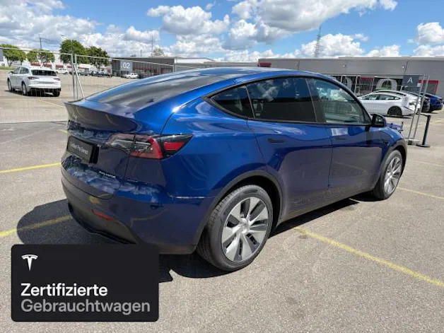 Tesla Model Y Long Range AWD