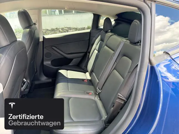 Tesla Model Y Long Range AWD