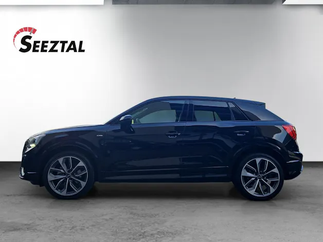 Audi Q2 40 TFSI S line quattro S-tronic