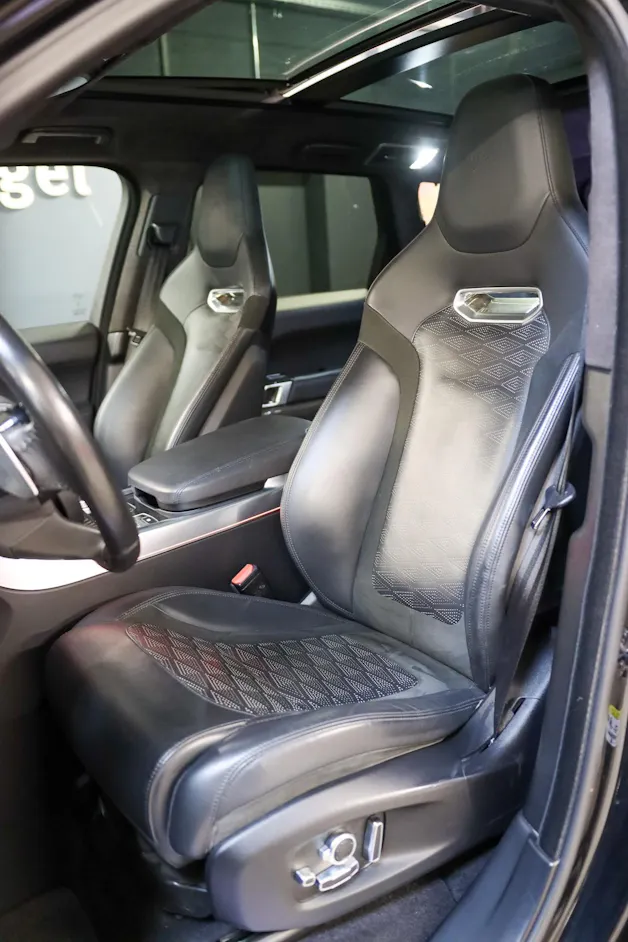Land Rover Range Rover Sport 5.0 V8 S/C SVR Automatic