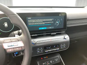 Hyundai Kona 1.6 GDi HEV Amplia DCT