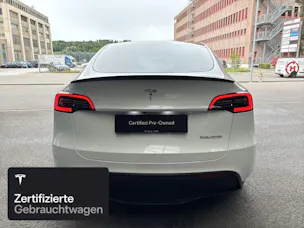 Tesla Model Y Performance