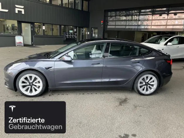 Tesla Model 3 Long Range AWD