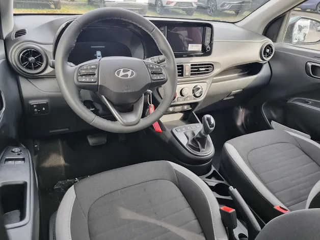 Hyundai i10 1.2 Amplia Aut.