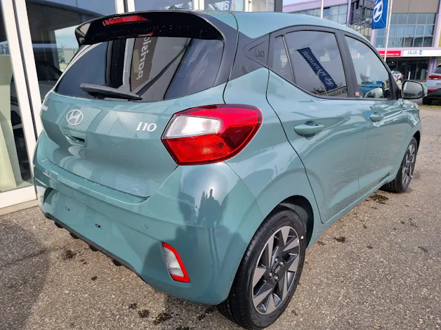 Hyundai i10 1.2 Amplia Aut.