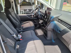 Hyundai Staria Wagon 1.6 T-GDi HEV Amplia A