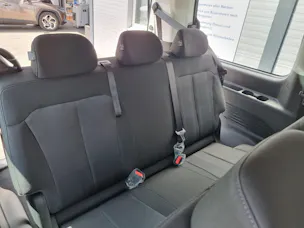 Hyundai Staria Wagon 1.6 T-GDi HEV Amplia A